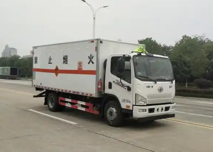 莲花爆破器材运输车可以上高速吗？